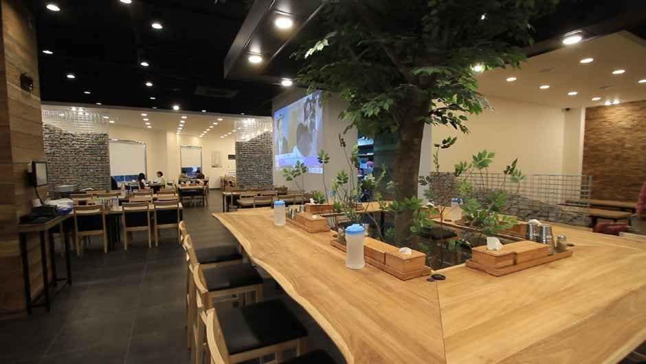 부산_정짓간 신평본점 (2).jpg