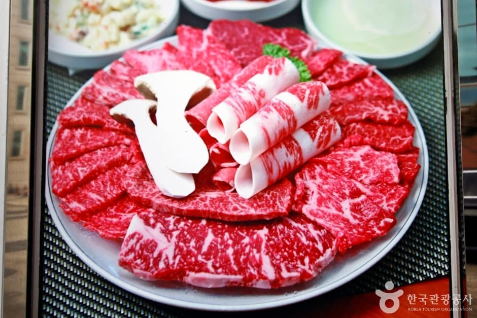 반석한우촌 사진 2