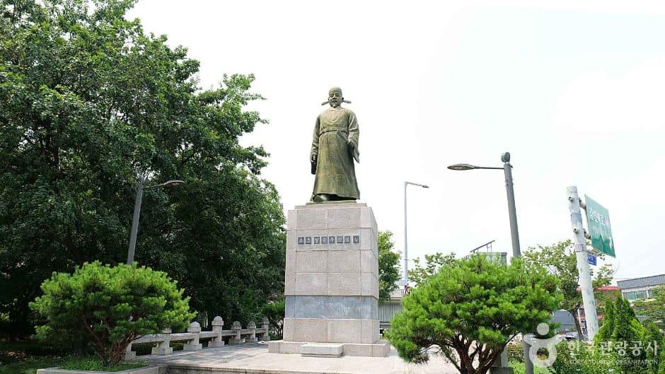 서울마포_정몽주 동상 (7)