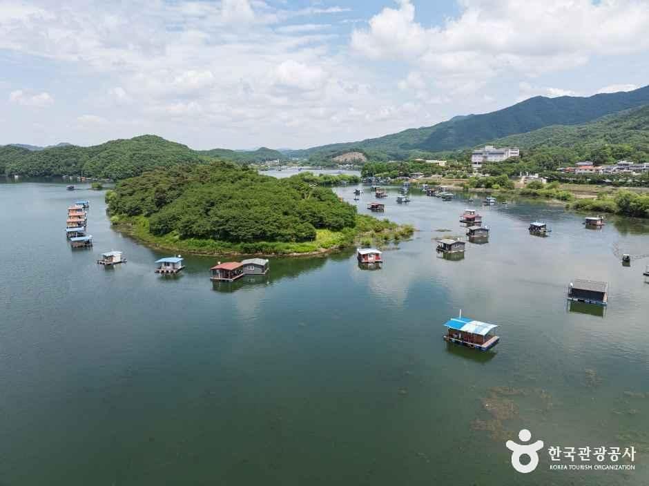 진천_초평집 좌대 (10).jpg