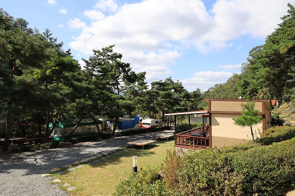 경상북도_군위군_동산계곡펜션_전경