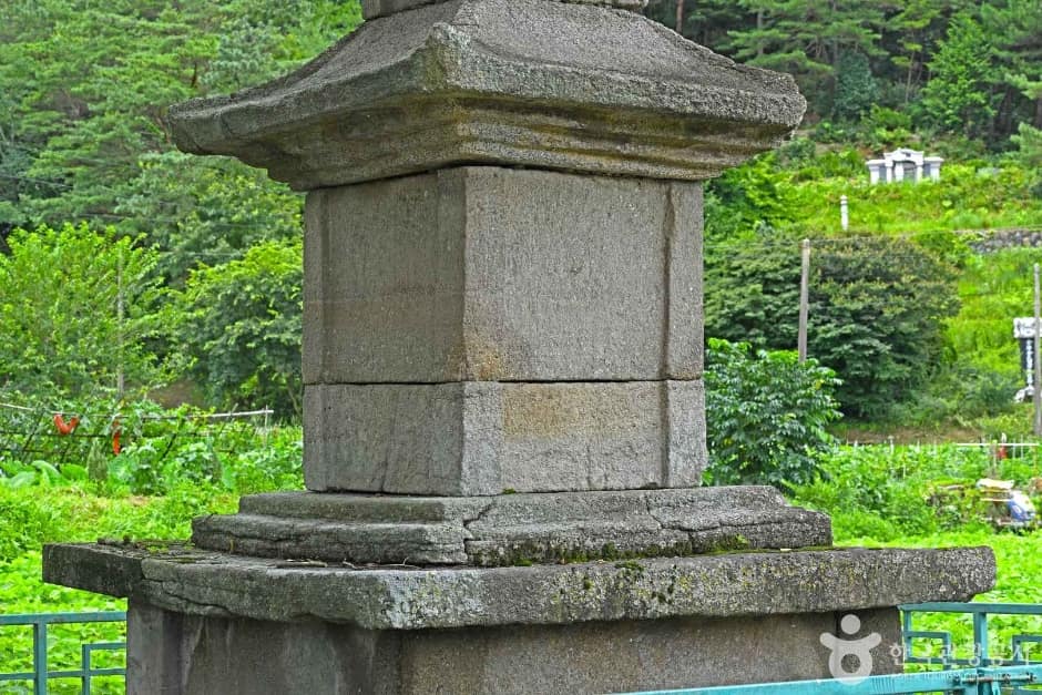 한산사지삼층석탑 (7)