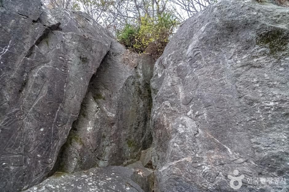 문수산마애보살상 (18)