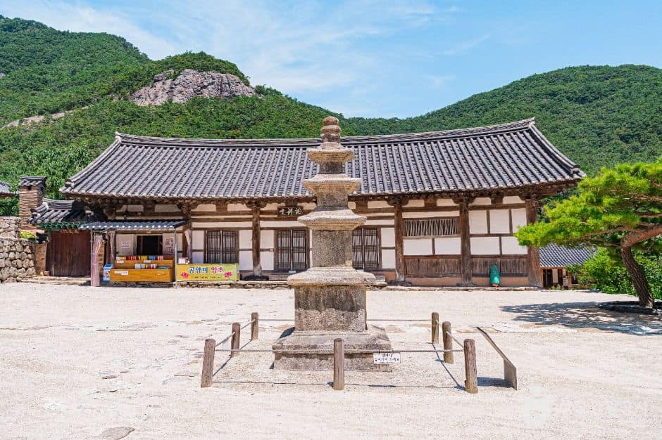 부안_내소사삼층석탑 (2)
