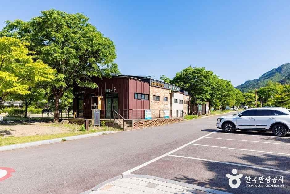 제천_월악산국립공원 송계야영장 (4).jpg