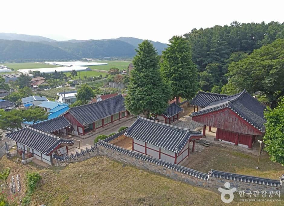 목천향교 (7)