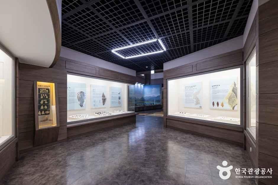 단양_수양개선사유물전시관 (6).jpg