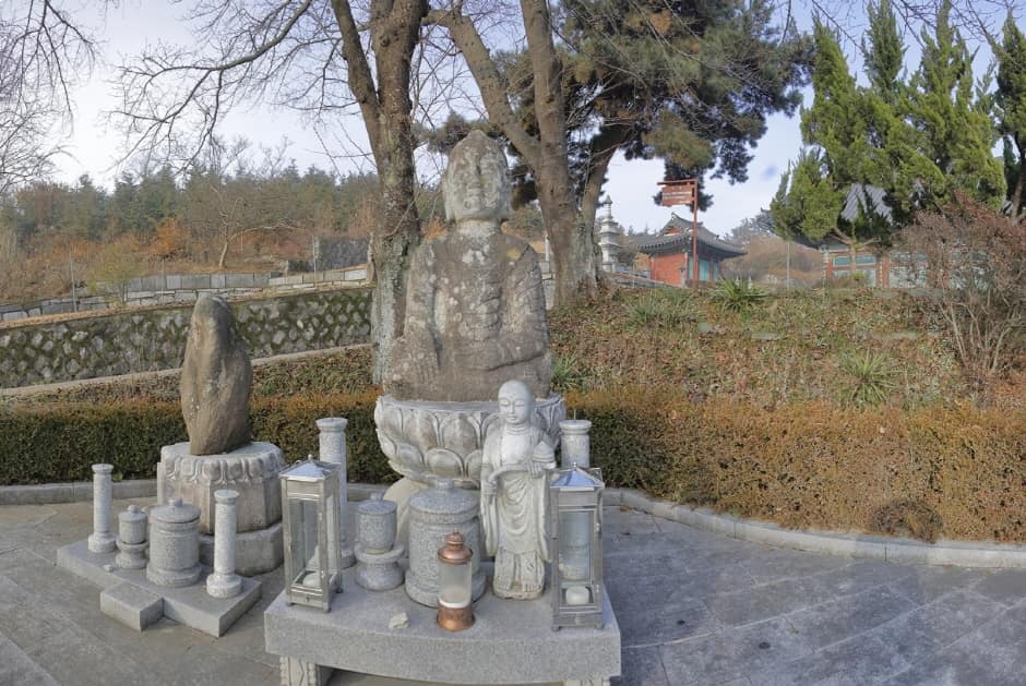 광경사지 석불좌상 (용주사) (1)