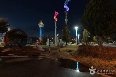 청초호