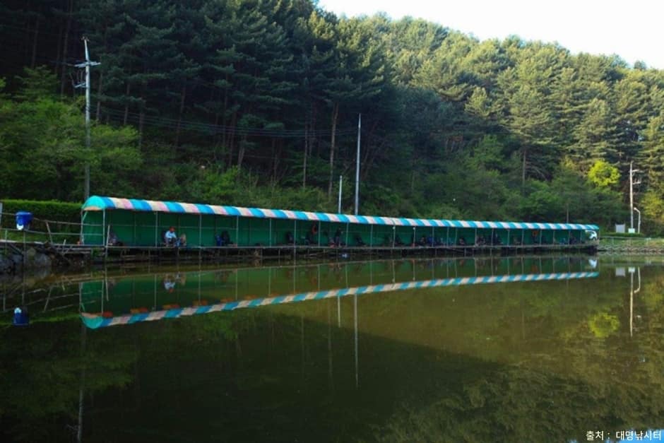 경기도_양평군_대명낚시터_수상좌대_1