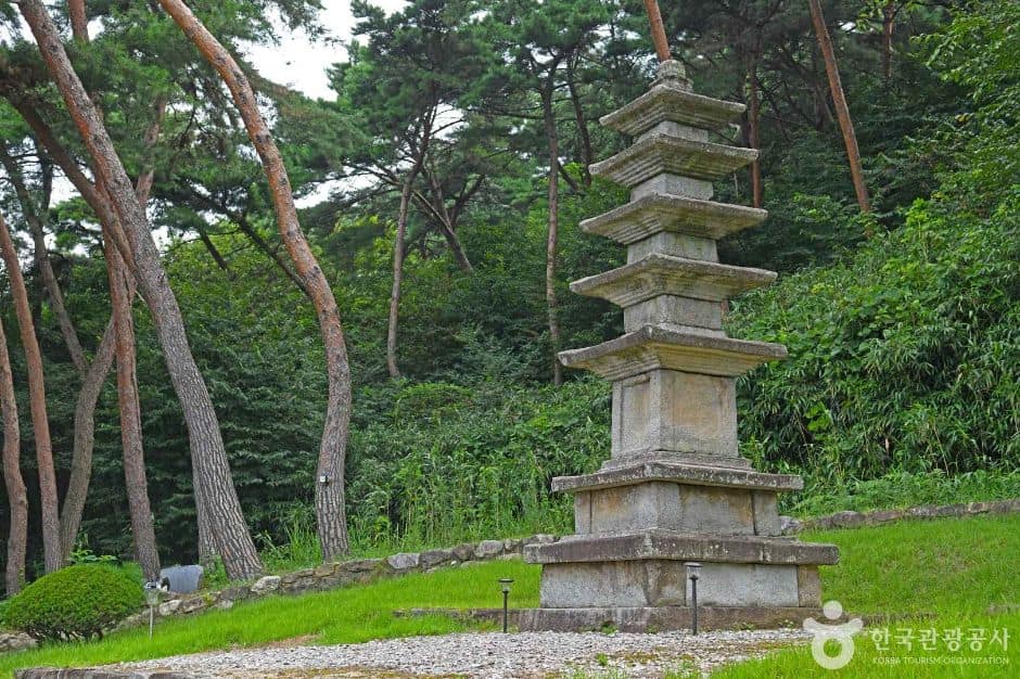 남복리오층석탑 (2)