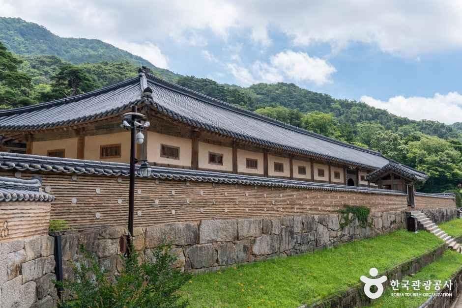 경남_합천_해인사_외부_06.jpg