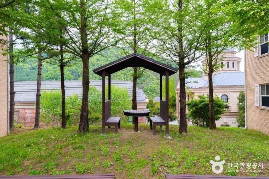 경기_양평_경기미래교육 양평캠퍼스_외부_7.jpg