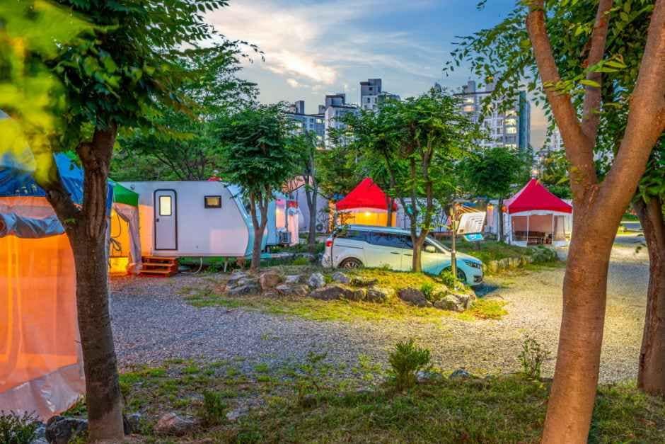 수원_솔내음캠핑장 (2).jpg