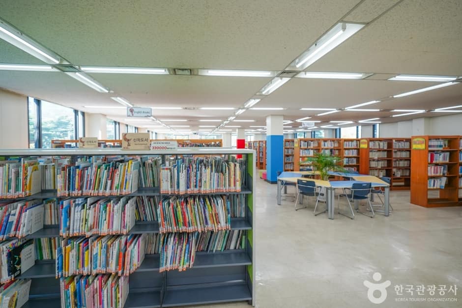 구미시립중앙도서관 (9)