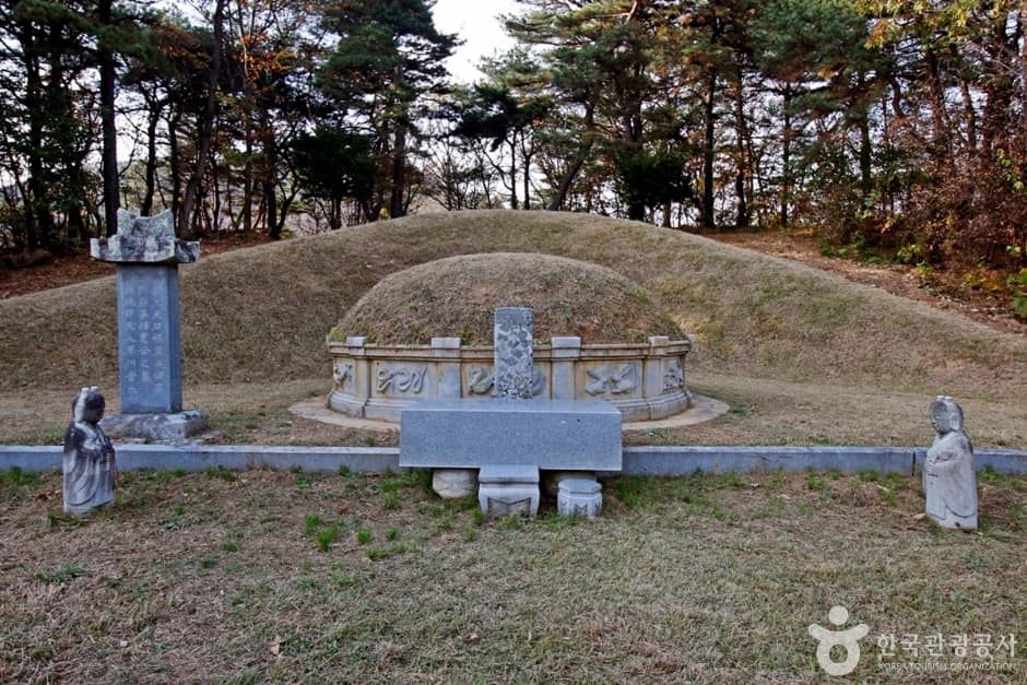 충주 석보군 묘소 (14)