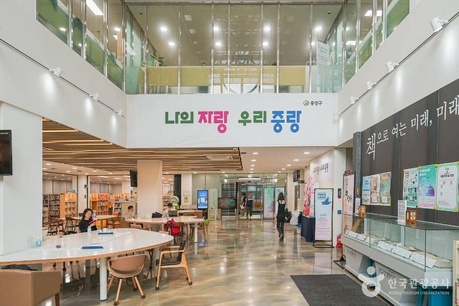 서울_중랑구립정보도서관 (2)