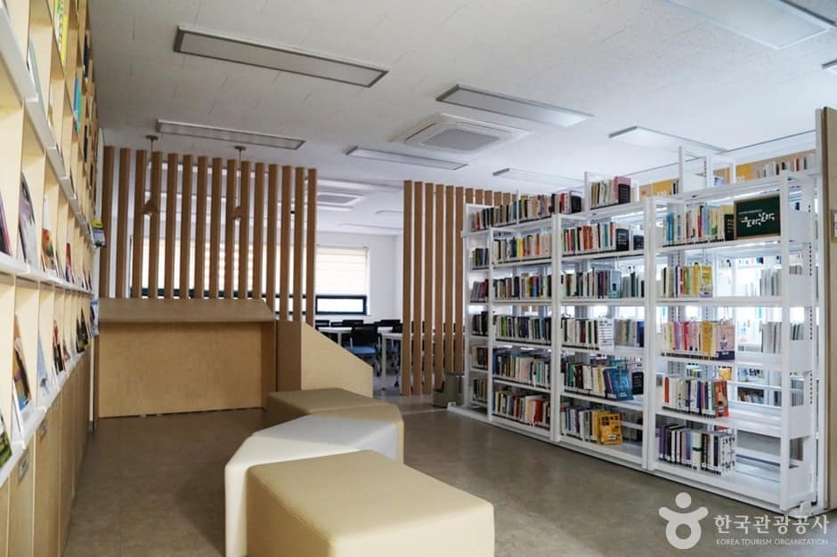 부산 반여도서관 (17)