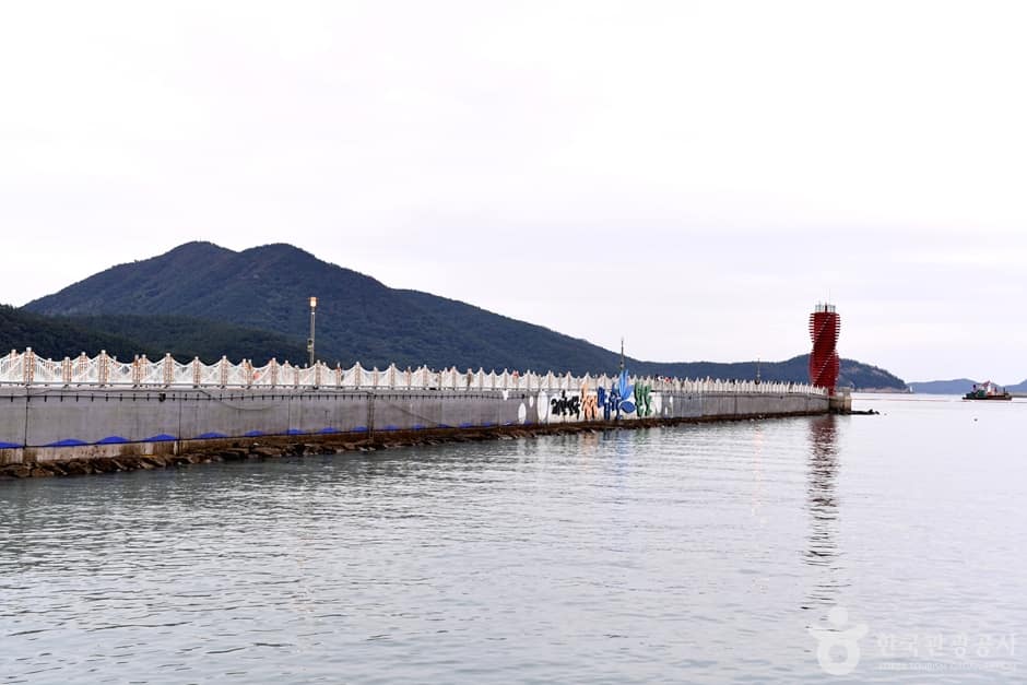 전남_완도_씨월드방파제 등대 (1)