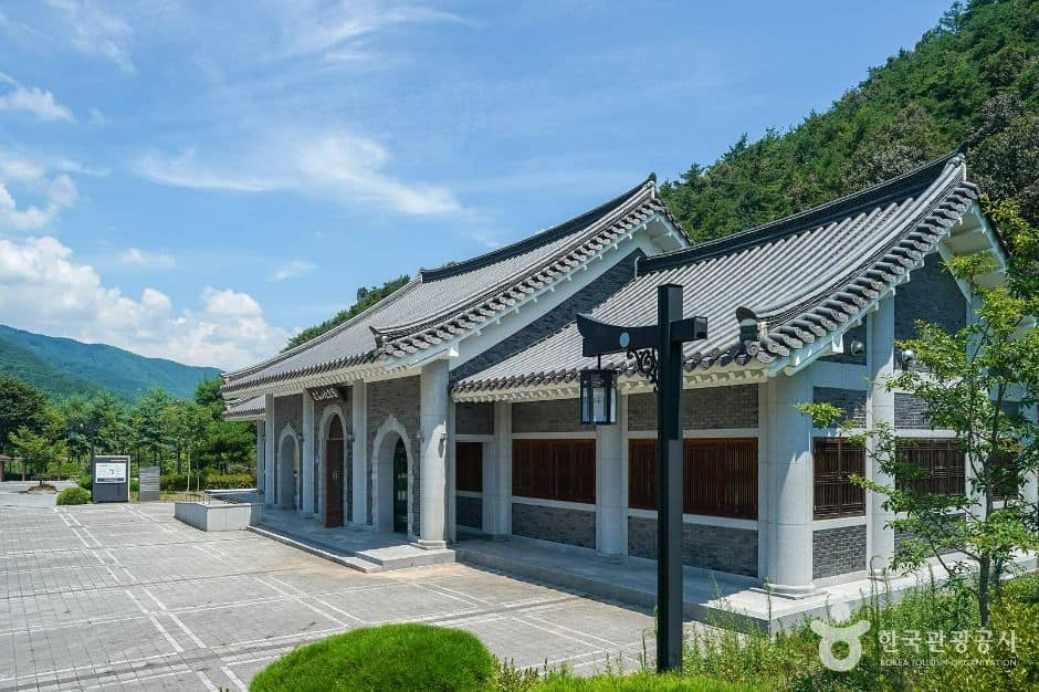 장수_의사전해산 추모비 (7)