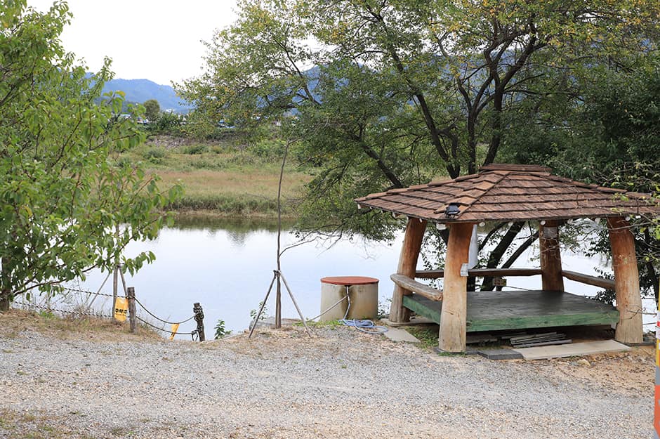 용가리쌤 캠핑장_쉼터