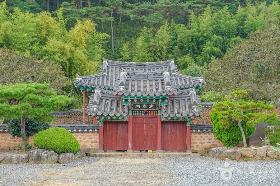 보성_삼우당충선공강성군부민후문익점 부조묘 (2)