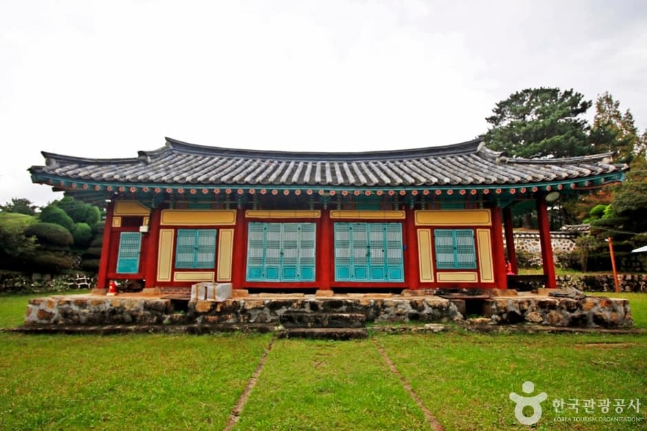 김정선생묘소일원 (8)