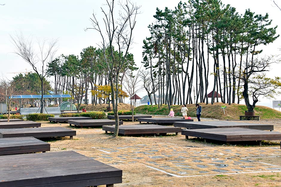 웅천친수공원야영장_데크전경