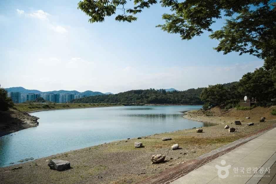 대구_동구_단산 저수지_외부_10.jpg