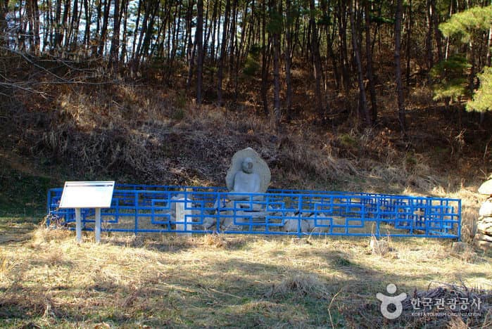 몽산리석가여래좌상_07