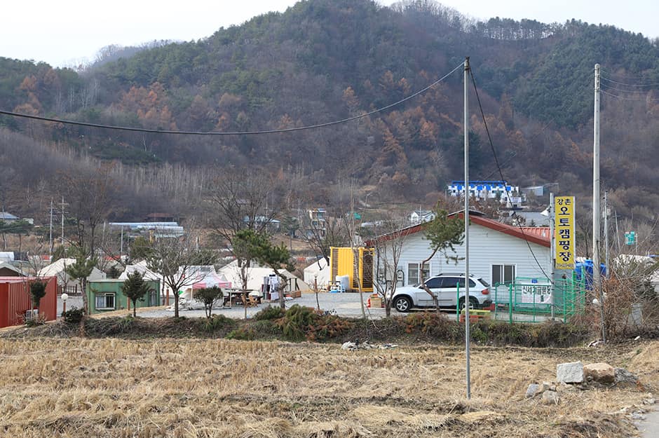 강촌하늘아래_원경