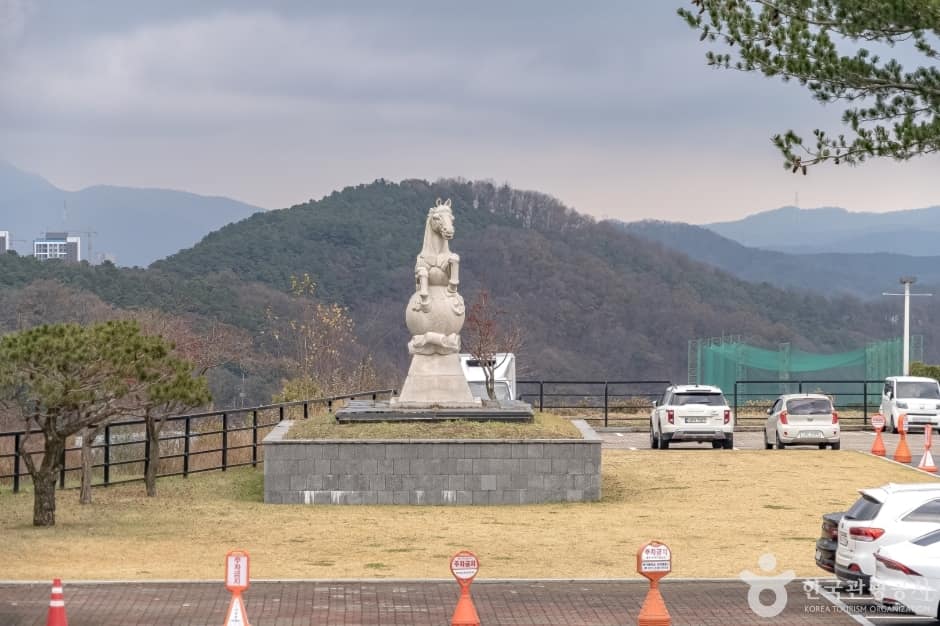 명지대학교 박물관 (1)