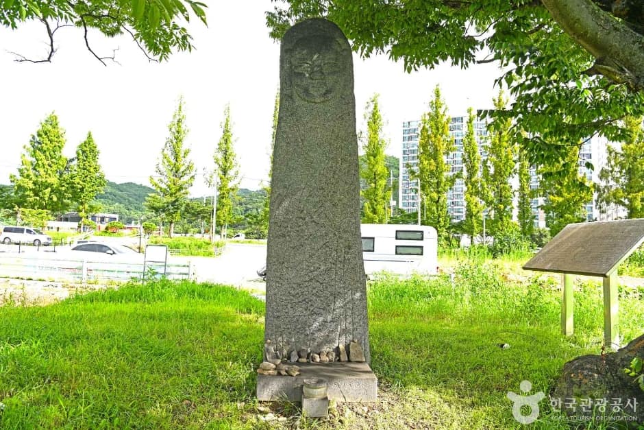 화순대리석불입상 (2)