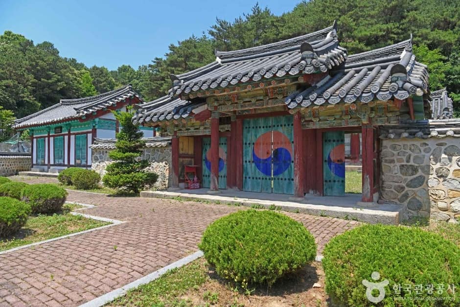 금산 충렬사 (2)