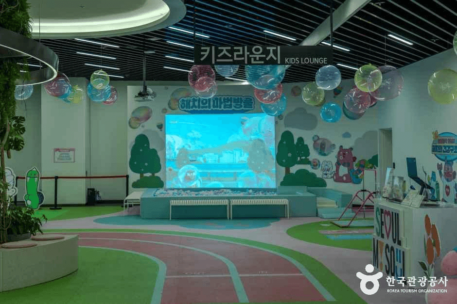서울_중구_내 친구 서울 서울갤러리_내부_5.png