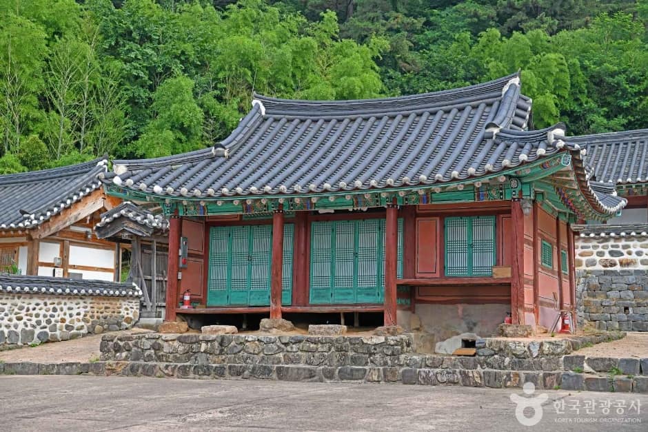 정산향교 (2)