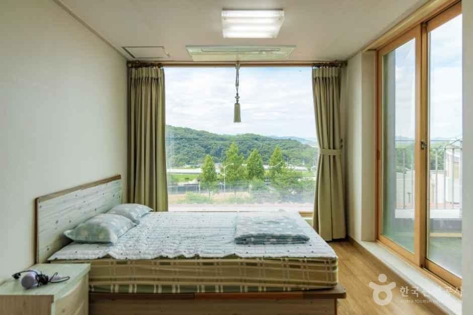 연천_한여울팜파크 글램핑장 (7).jpg