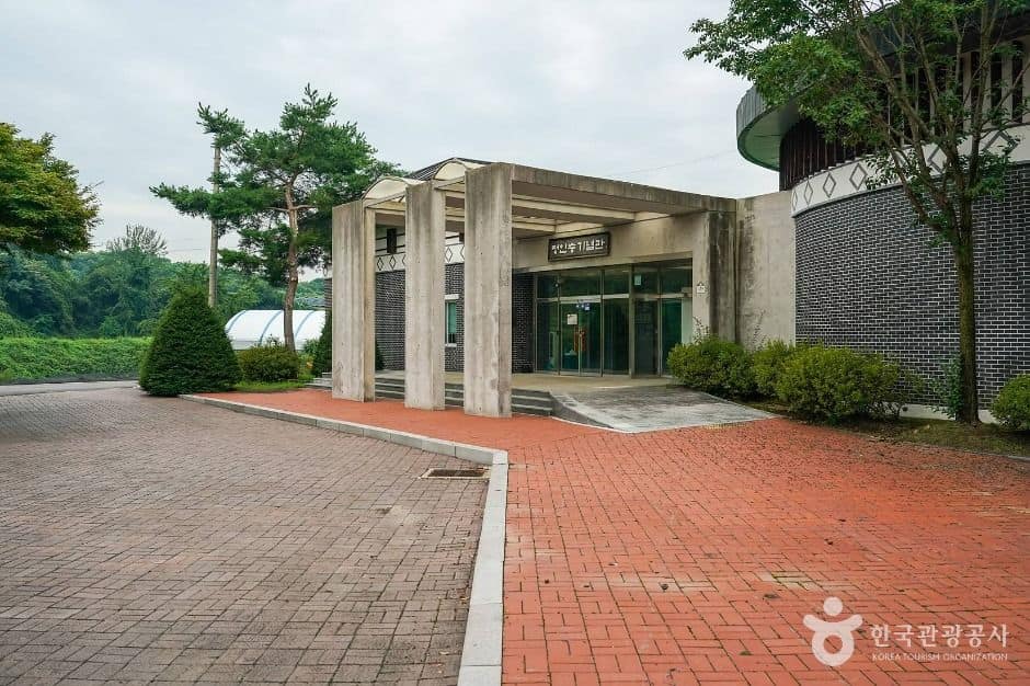 장수_정인승유허비 (1)