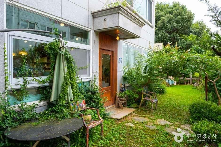 경기_파주_낙하리화실_외부_1.jpg