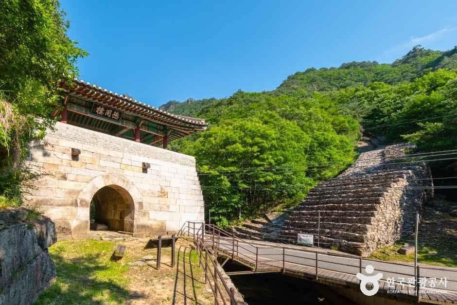 충북_제천_제천 덕주산성_외부_6.jpg