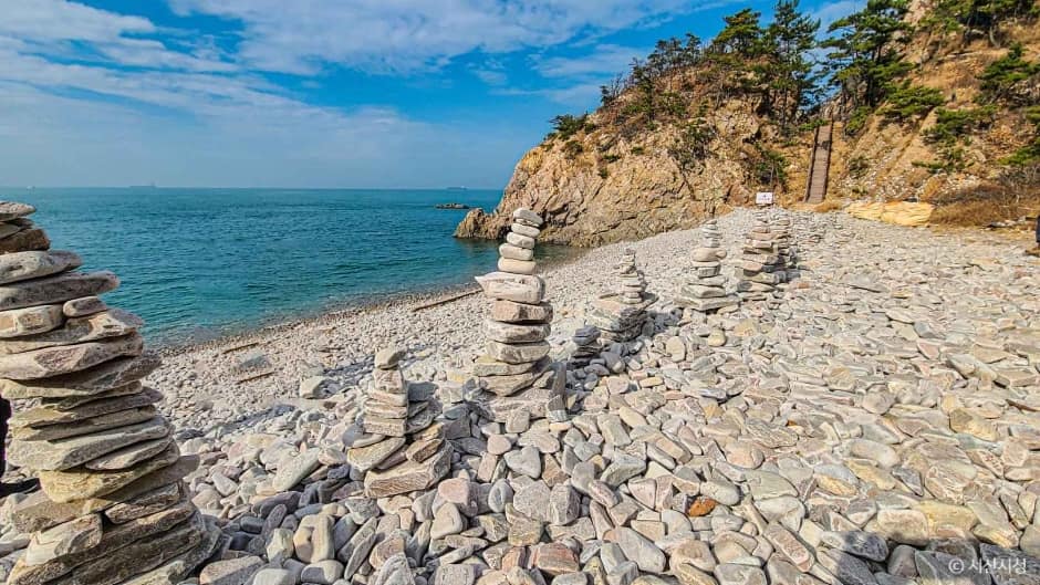 황금산 몽돌해변 (2)