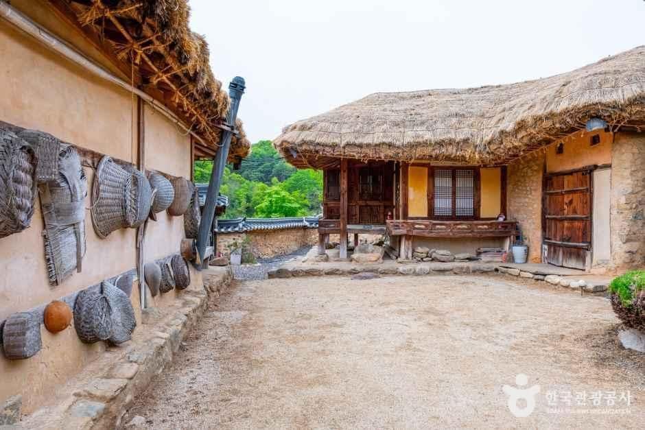 경북_성주_성주 한개마을_외부_3.jpg