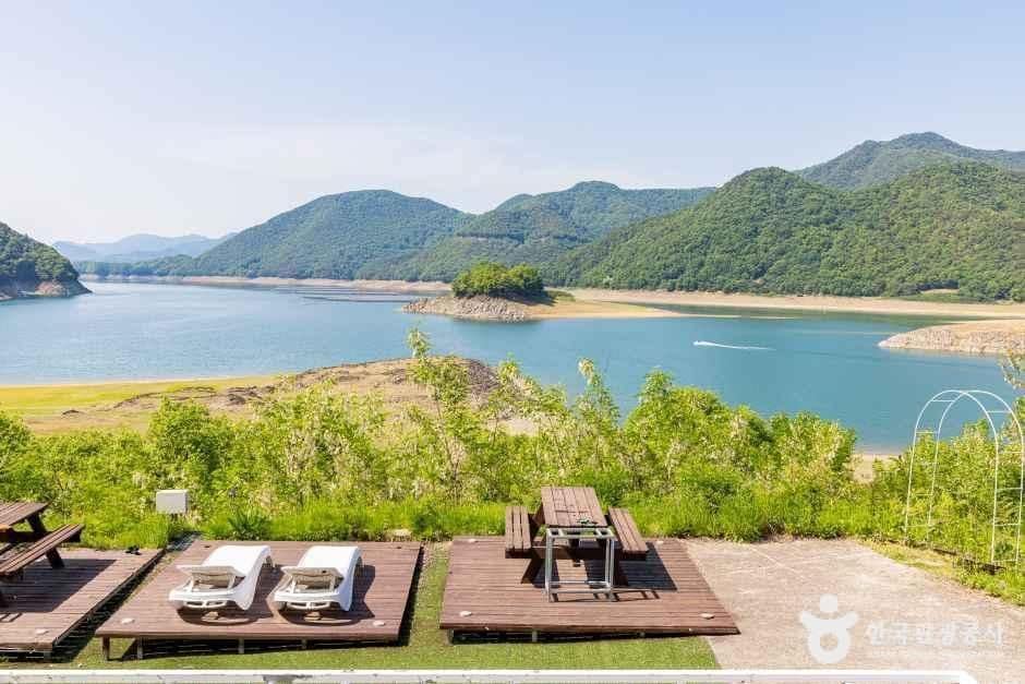 충주_클럽멤피스글램핑 (3).jpg