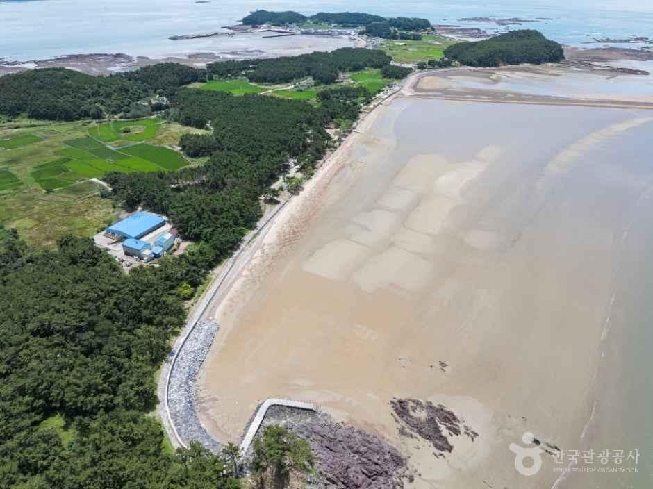 보령_명장섬해수욕장 (장고도) (2).jpg