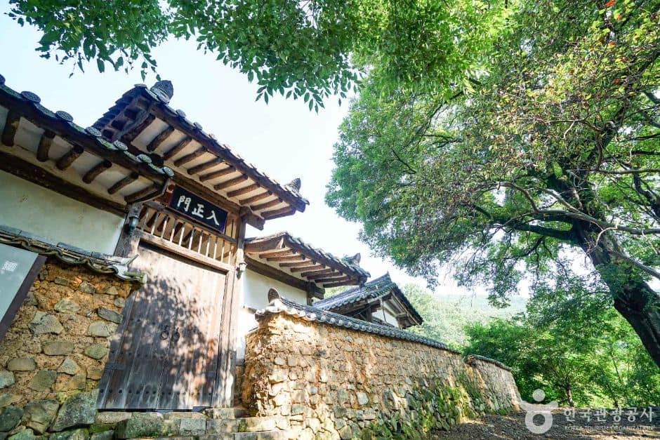 밀양_용안서원 (2)