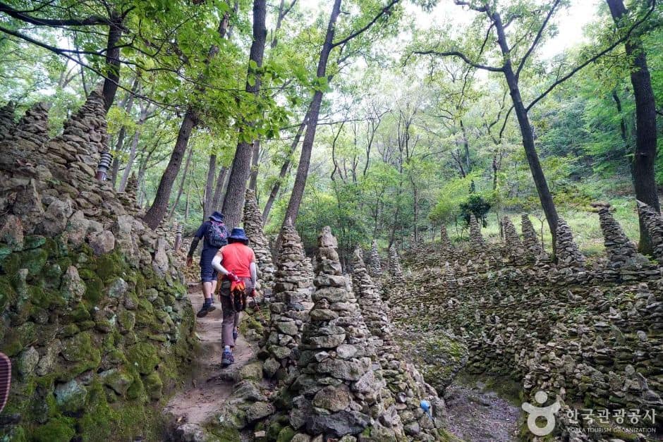 팔용산 돌탑 (7)