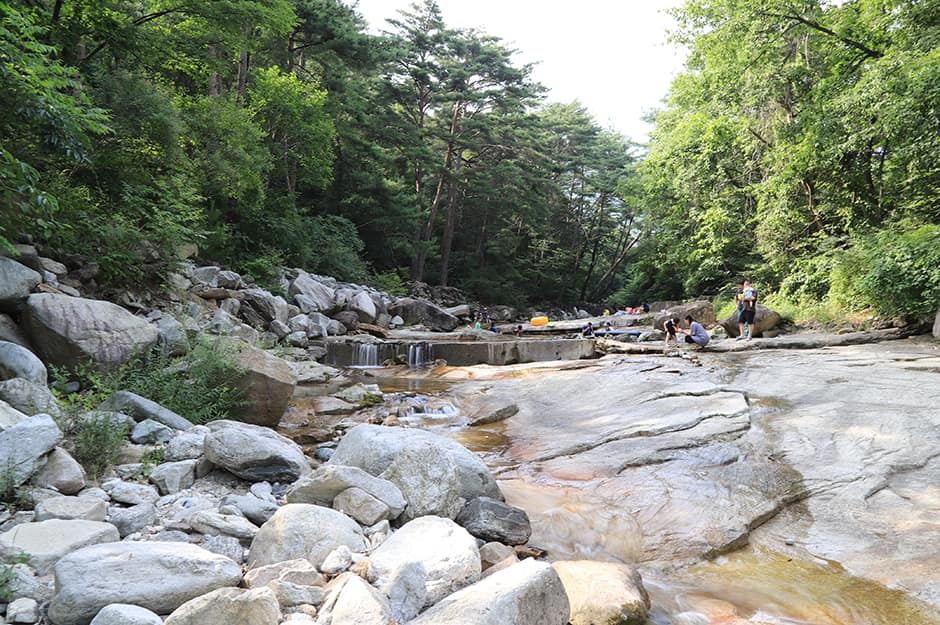 산골캠핑장_계곡