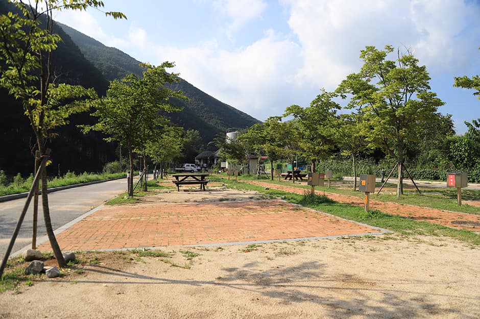영월동강오토캠핑장_전경3