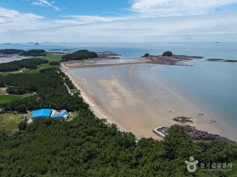 보령_명장섬해수욕장 (장고도) (9).jpg