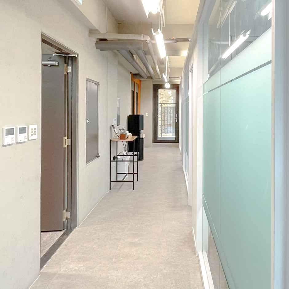 서울_코코리컬러 연희본점 (6).jpg